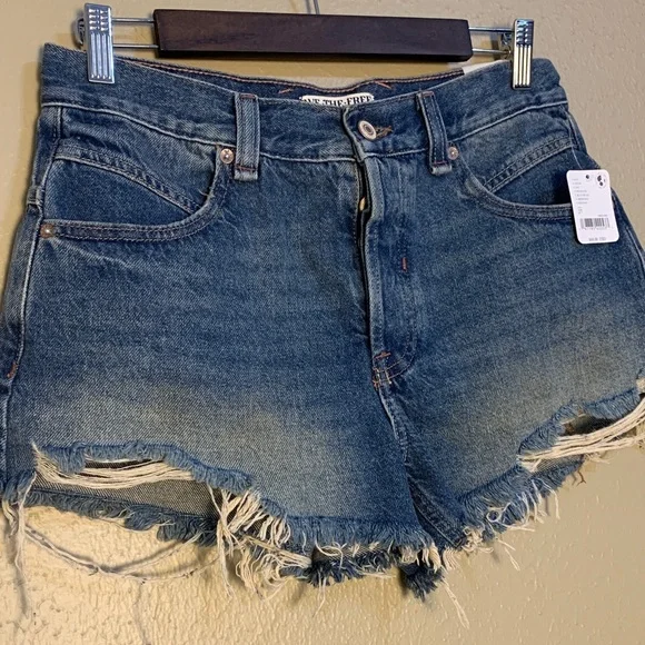 New We The Free Now or Never Denim Blue Frayed Jean Shorts Westend Size 27 - Picture 6 of 13